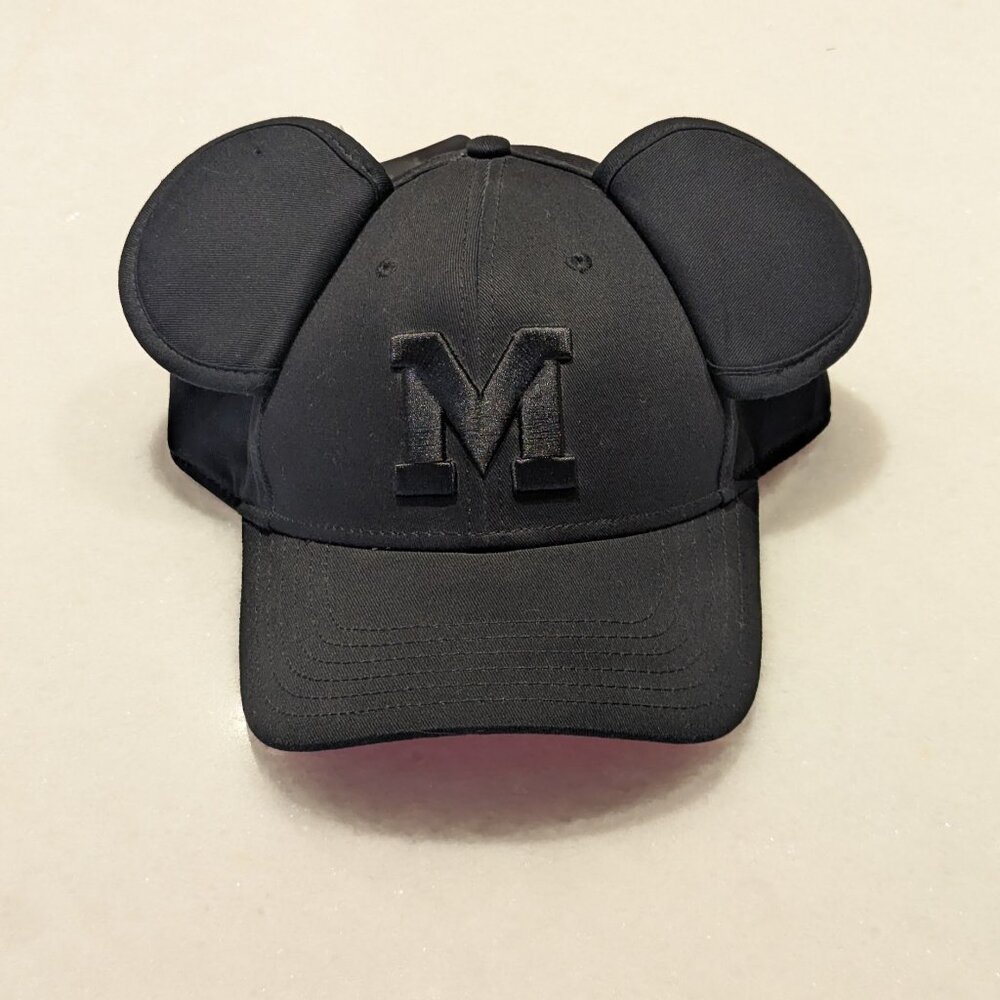 NWT Disney Parks Mickey Mouse Ear Hat Baseball Cap M Logo Black Adjustable